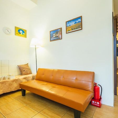 Train Hostel Chaozhou Exterior photo